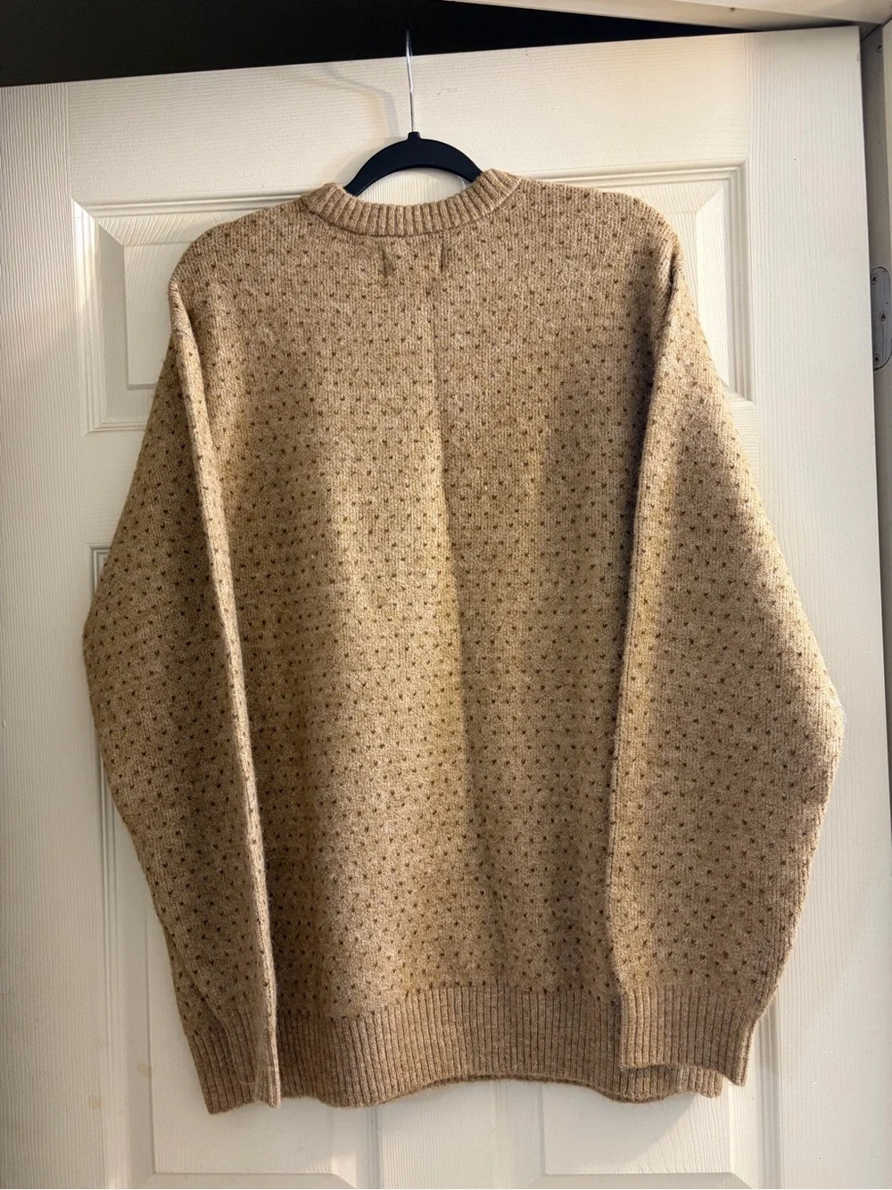 American Eagle Outfitters classic crewneck